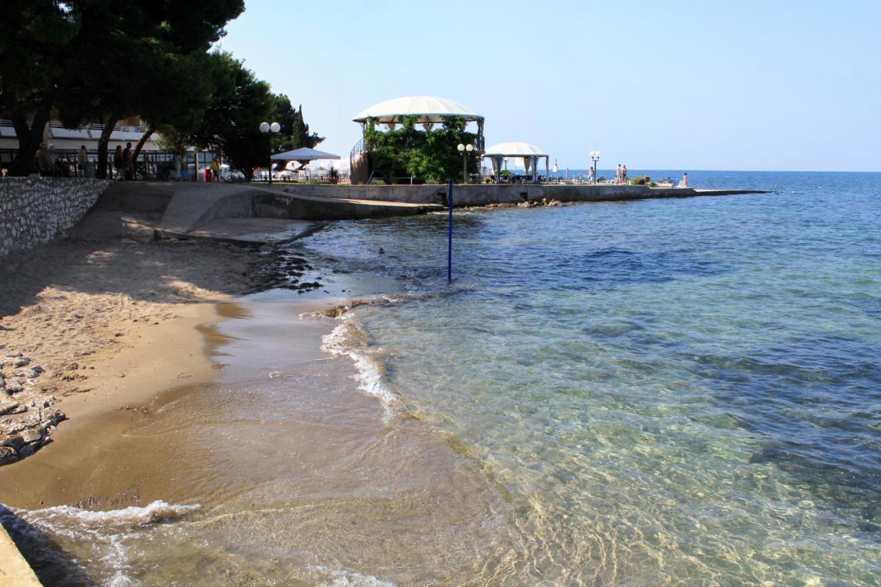 Apartments With A Parking Space Umag - 7057 Екстериор снимка