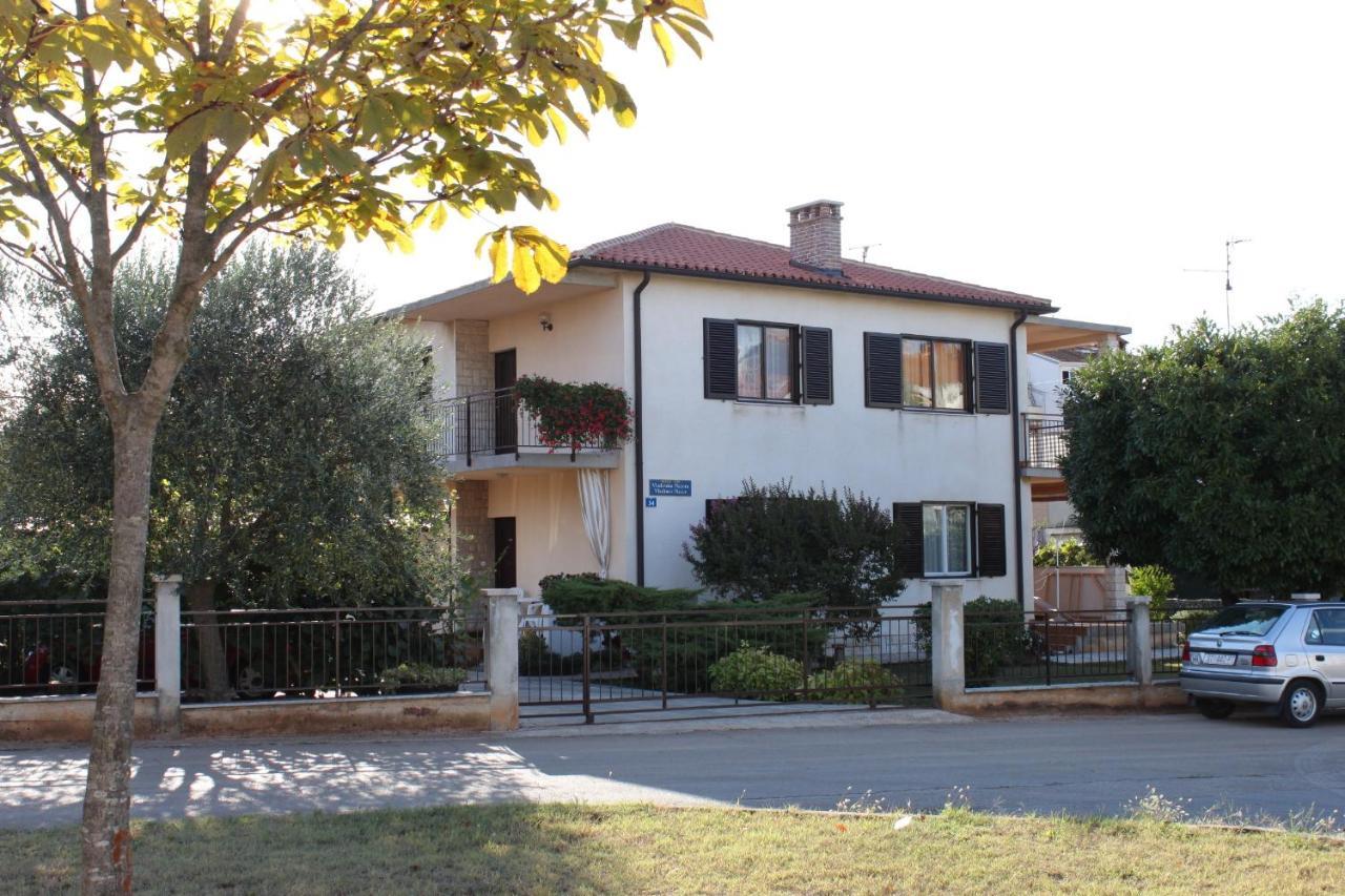 Apartments With A Parking Space Umag - 7057 Екстериор снимка