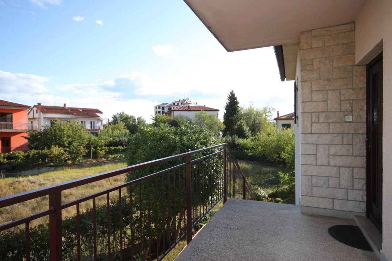 Apartments With A Parking Space Umag - 7057 Екстериор снимка